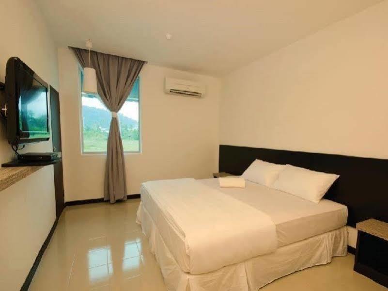 Riverra Inn Langkawi Kuah Ngoại thất bức ảnh